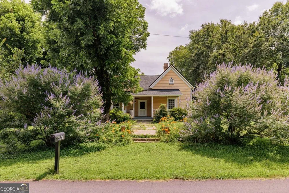 48 Georgia AVE Comer, GA 30629