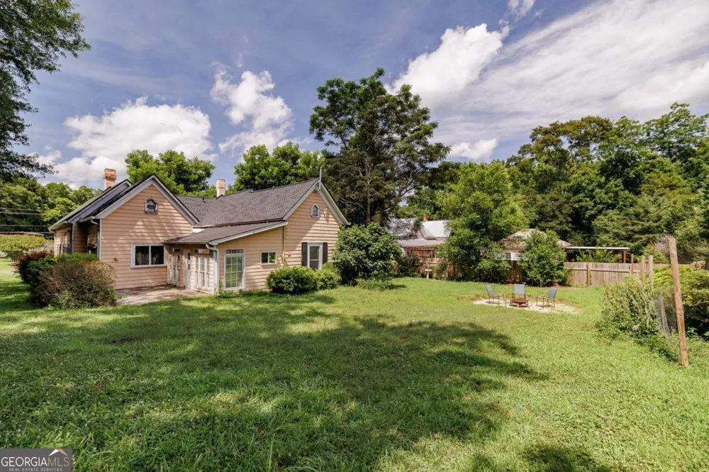 48 Georgia AVE Comer, GA 30629