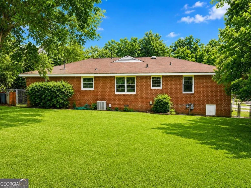 29 Artillery DR Columbus, GA 31903