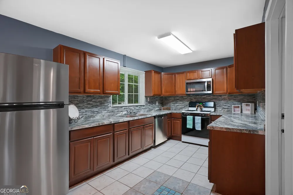 217 Wynnmeade PKWY Peachtree City, GA 30269