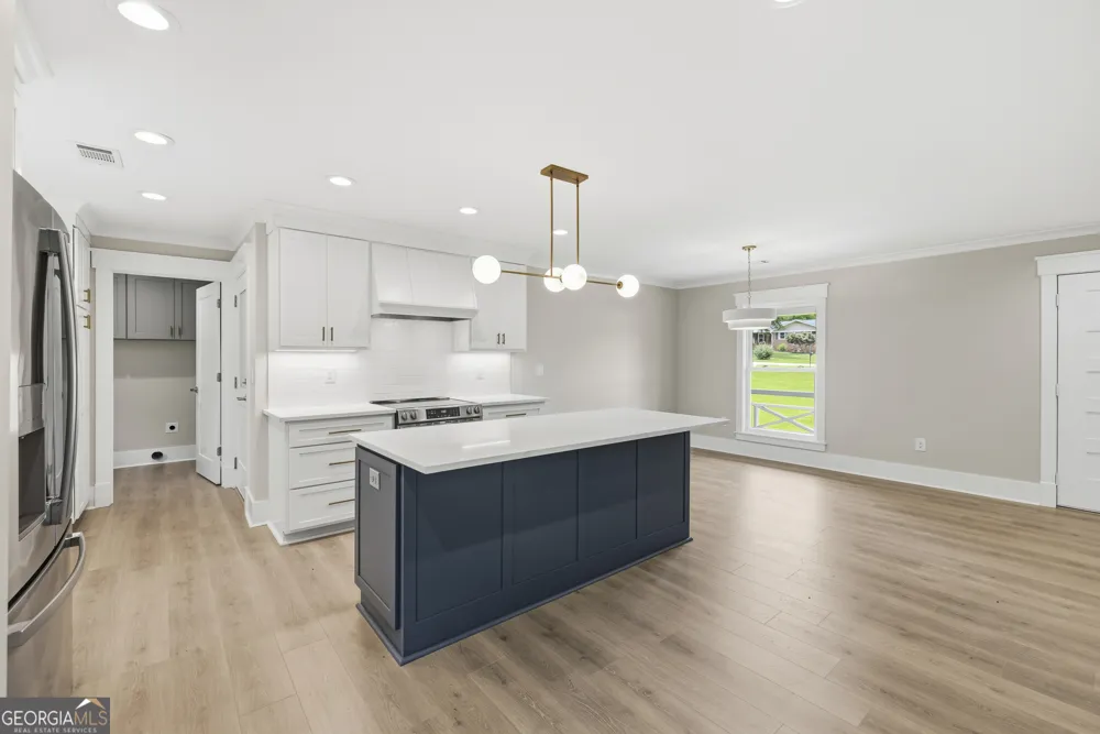 1090 Kenway DR Watkinsville, GA 30677