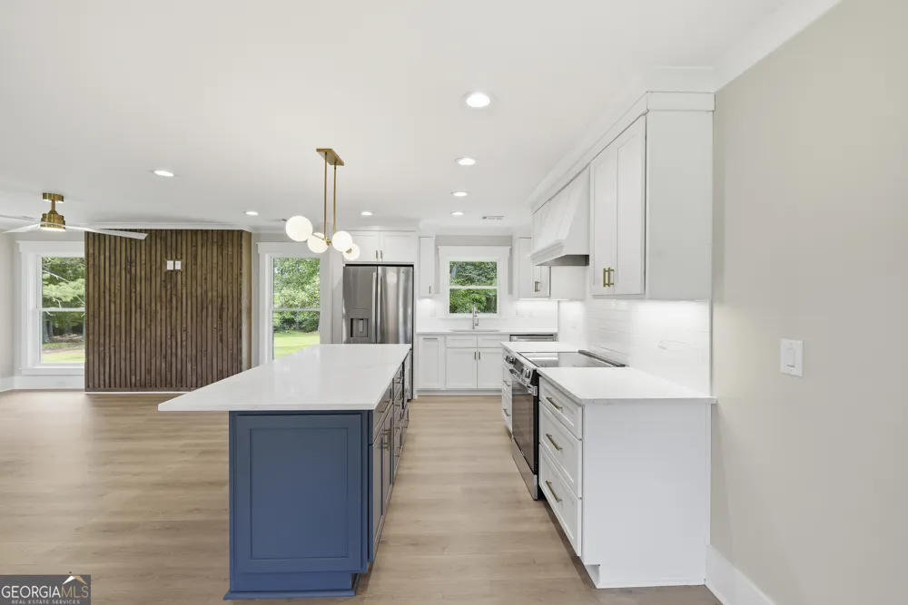 1090 Kenway DR Watkinsville, GA 30677