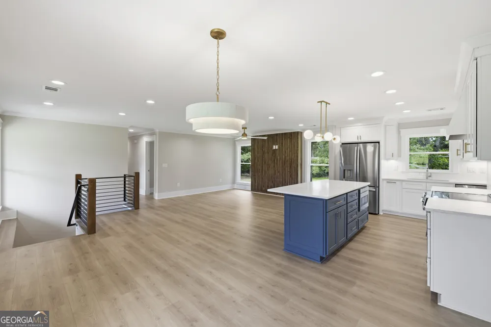 1090 Kenway DR Watkinsville, GA 30677