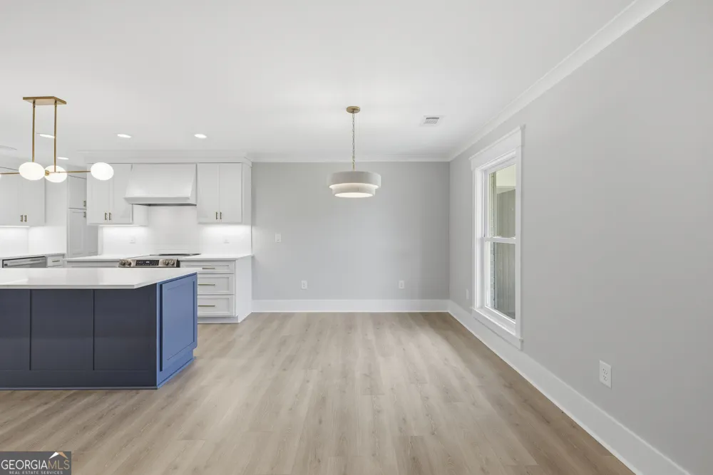 1090 Kenway DR Watkinsville, GA 30677