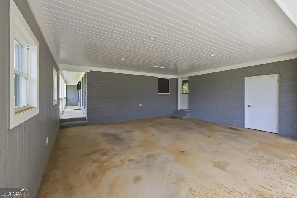 1090 Kenway DR Watkinsville, GA 30677