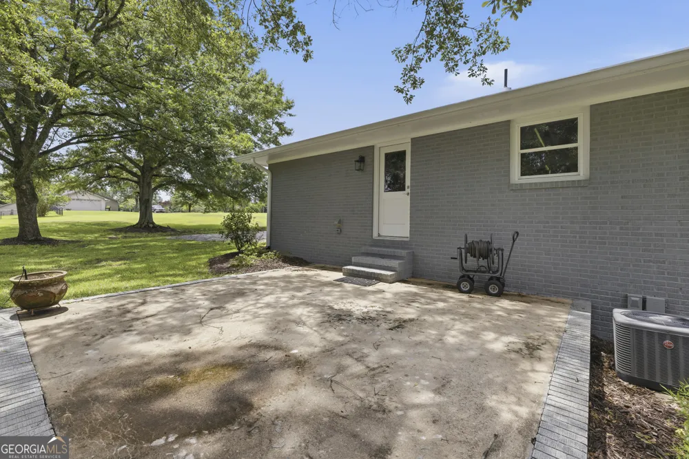 1090 Kenway DR Watkinsville, GA 30677