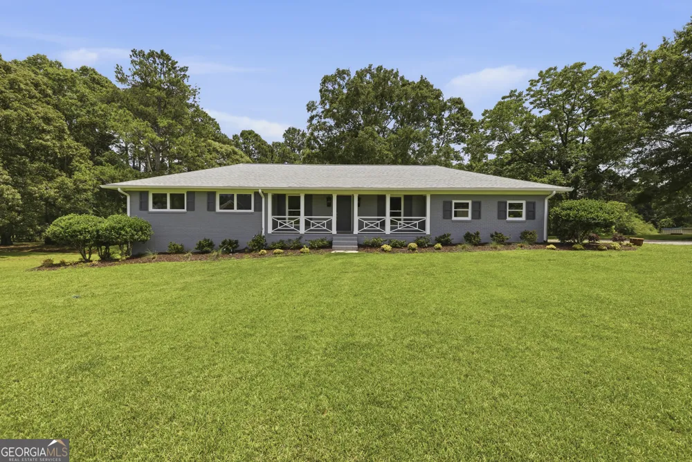 1090 Kenway DR Watkinsville, GA 30677