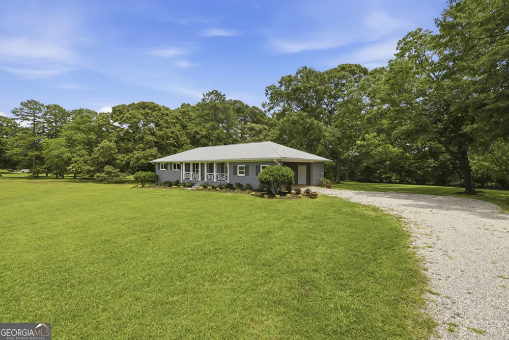 1090 Kenway DR Watkinsville, GA 30677