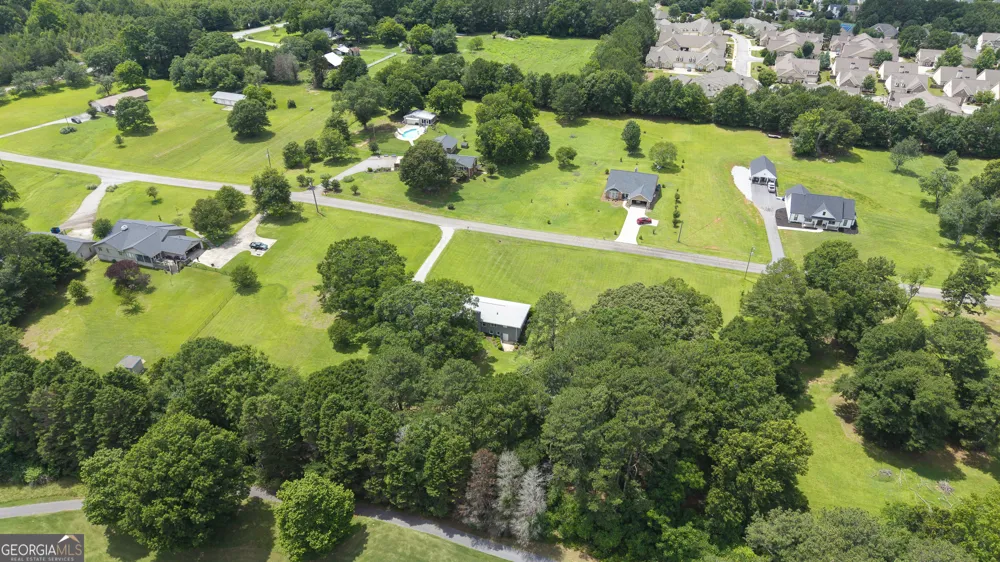 1090 Kenway DR Watkinsville, GA 30677