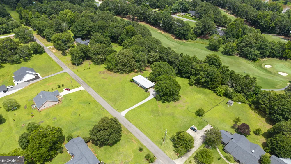 1090 Kenway DR Watkinsville, GA 30677