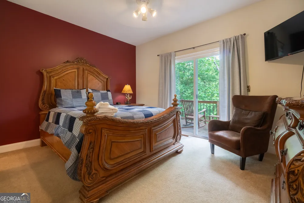 81 Dach Bruecke Gasse Helen, GA 30545