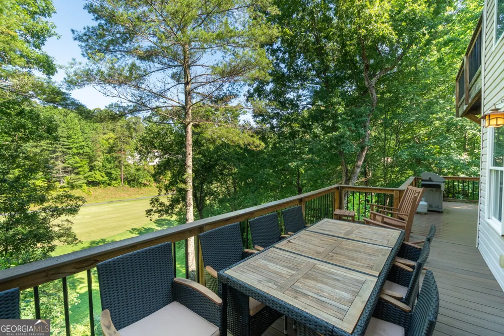 81 Dach Bruecke Gasse Helen, GA 30545