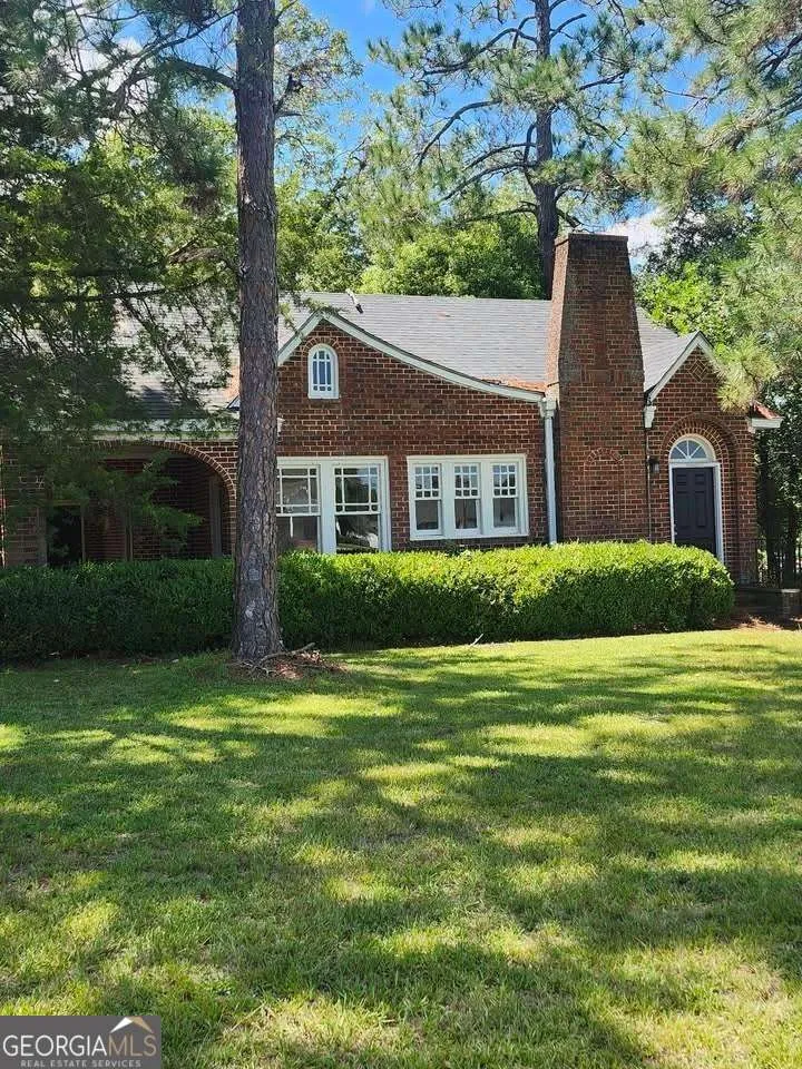 328 S Main ST S Ashburn, GA 31714