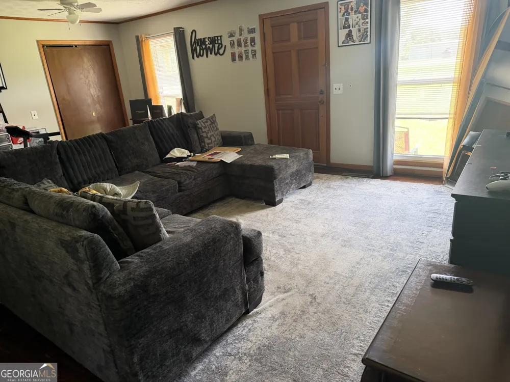 33 Stephens RD Tennille, GA 31089