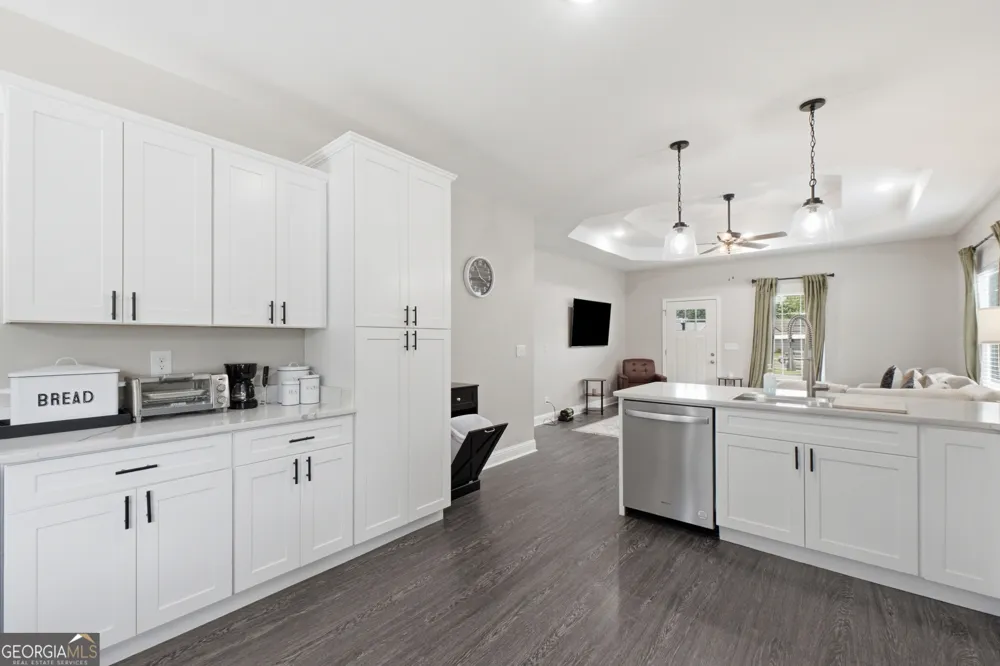 405 Coahulla Creek DR Dalton, GA 30721