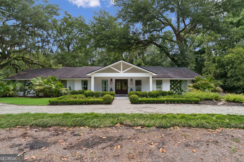 4909 Frederica RD St. Simons, GA 31522
