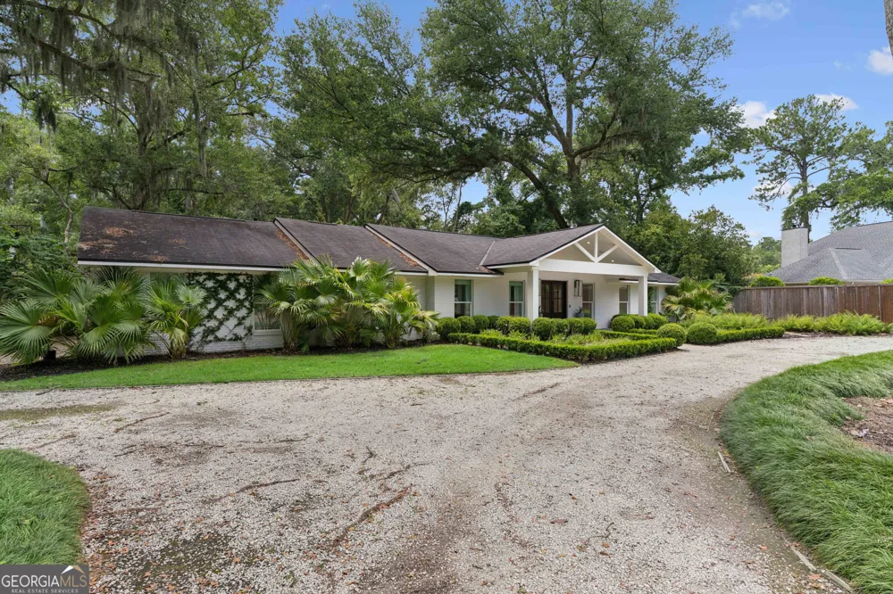 4909 Frederica RD St. Simons, GA 31522