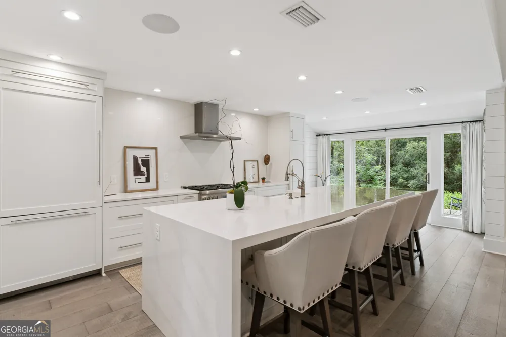 4909 Frederica RD St. Simons, GA 31522