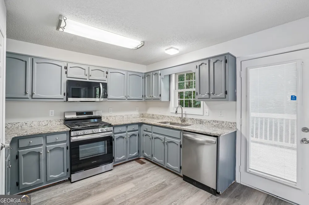 301 Madeline WAY Temple, GA 30179