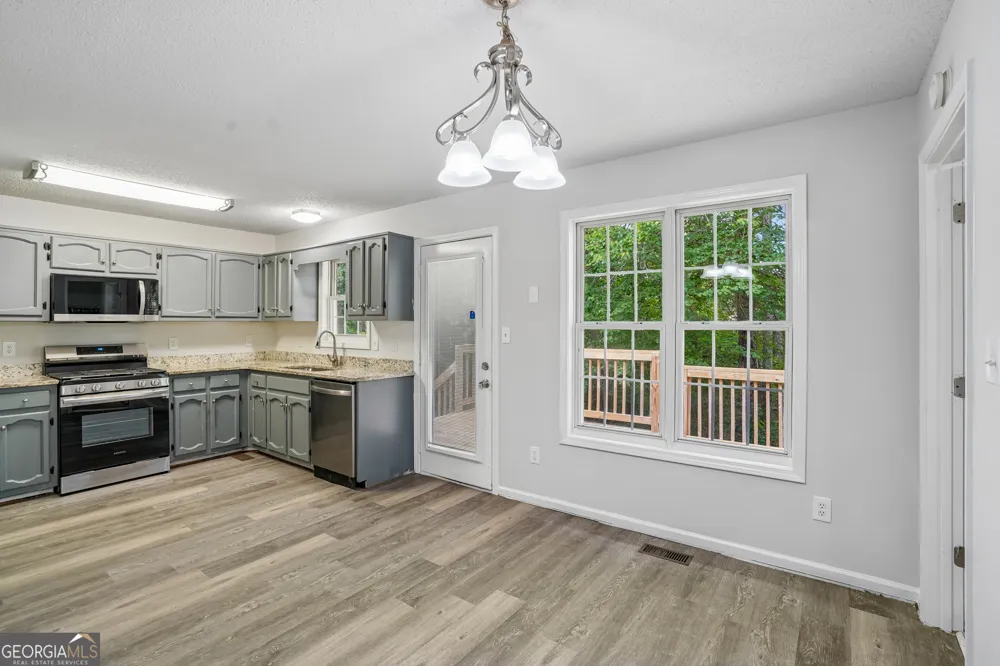 301 Madeline WAY Temple, GA 30179