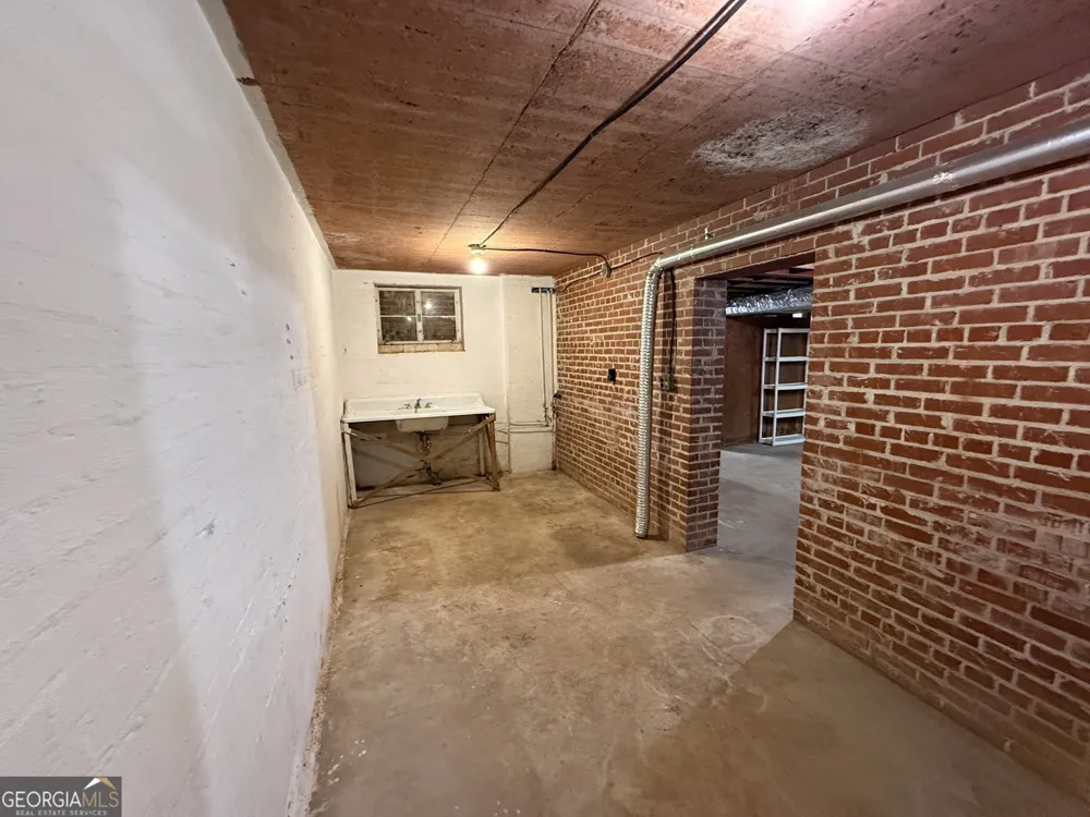 706 Hill ST Thomaston, GA 30286