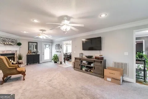 191 Henry DR Gray, GA 31032