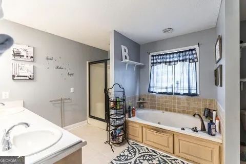 191 Henry DR Gray, GA 31032