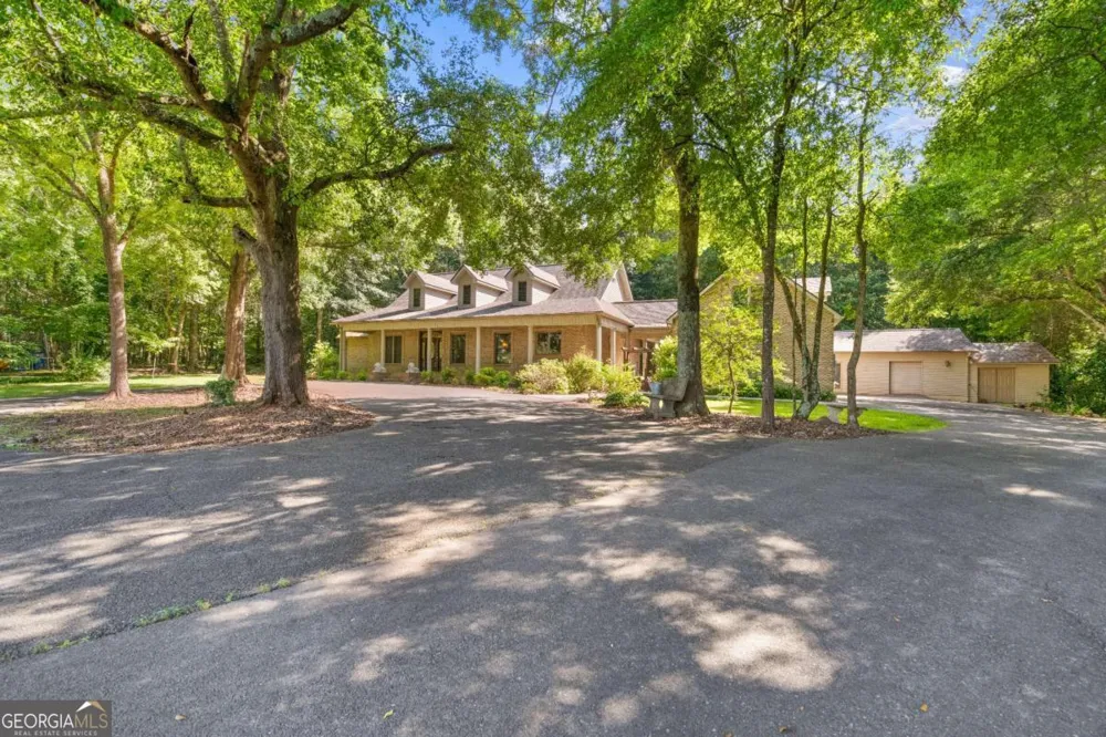 119 Knight Bottom RD SE Fairmount, GA 30139