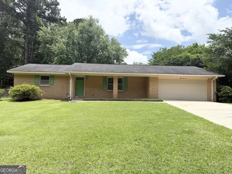 815 McCurdy Blvd