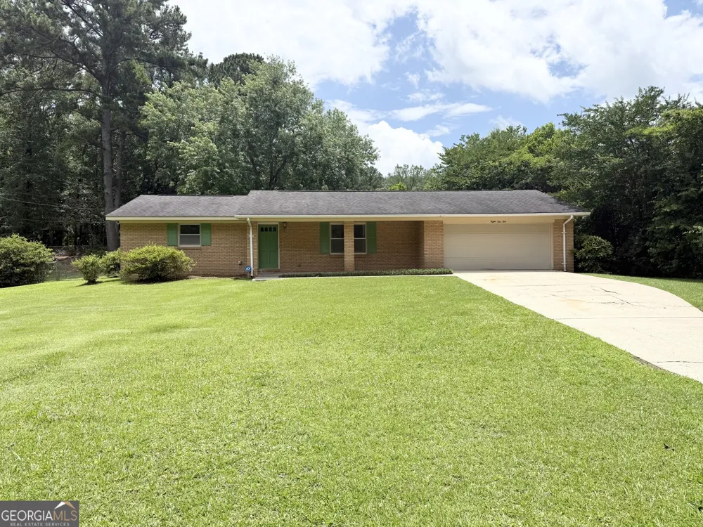 815 McCurdy Blvd Manchester, GA 31816