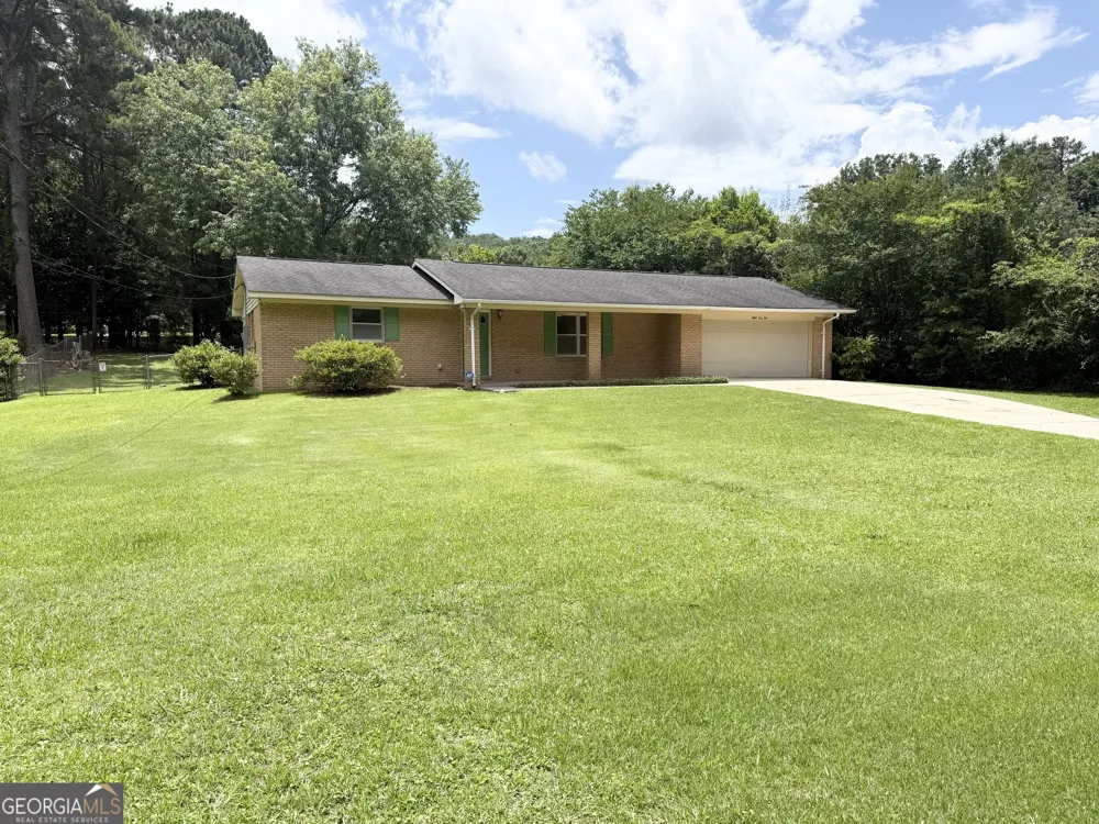 815 McCurdy Blvd Manchester, GA 31816