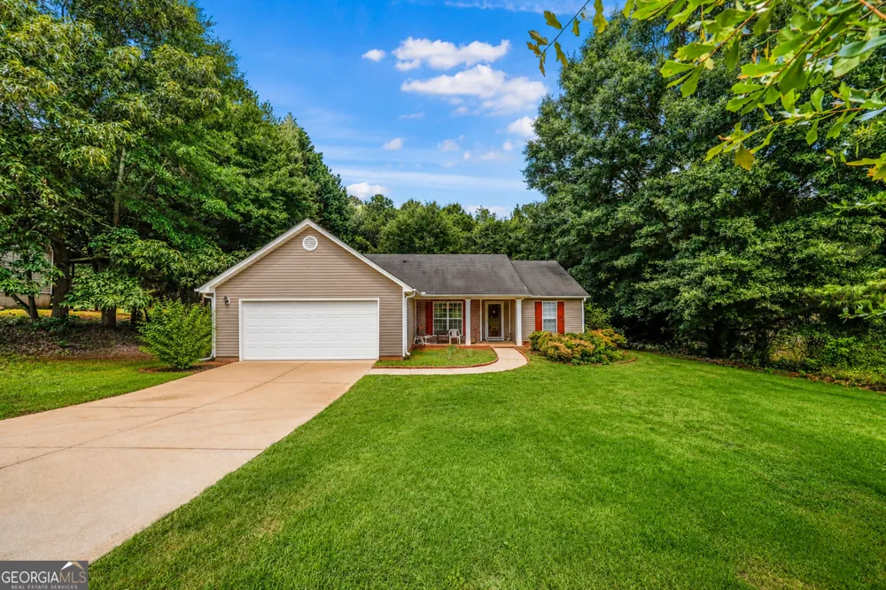 1035 Preserve LN Bethlehem, GA 30620