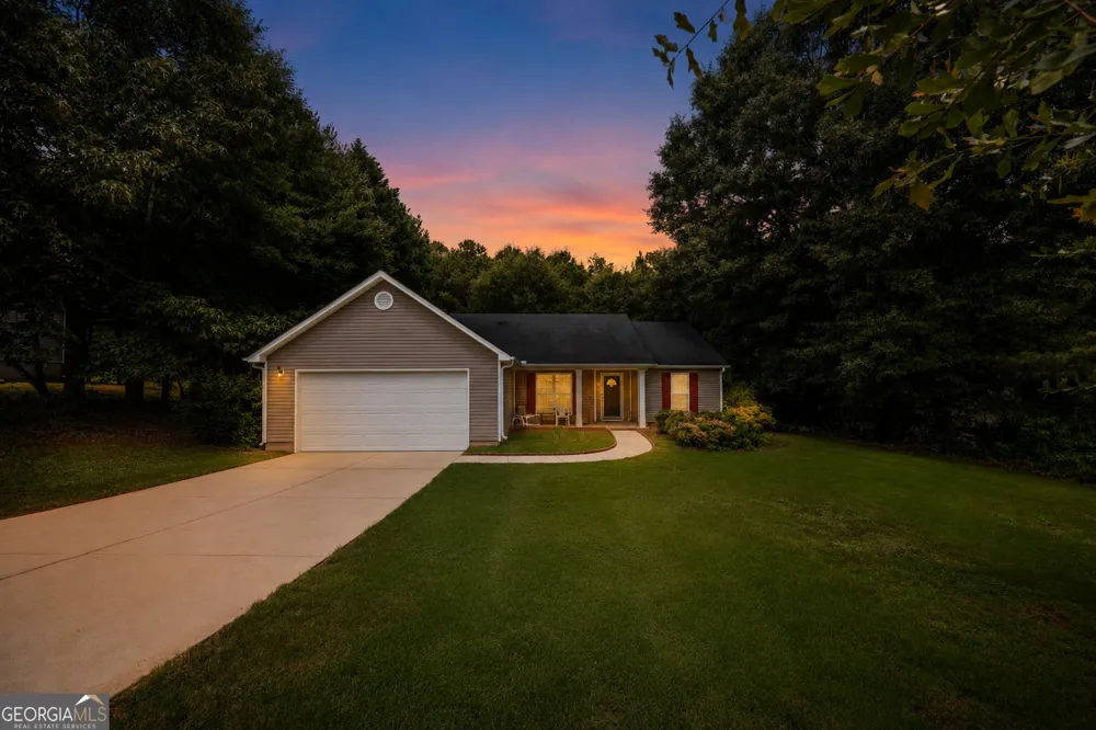 1035 Preserve LN Bethlehem, GA 30620