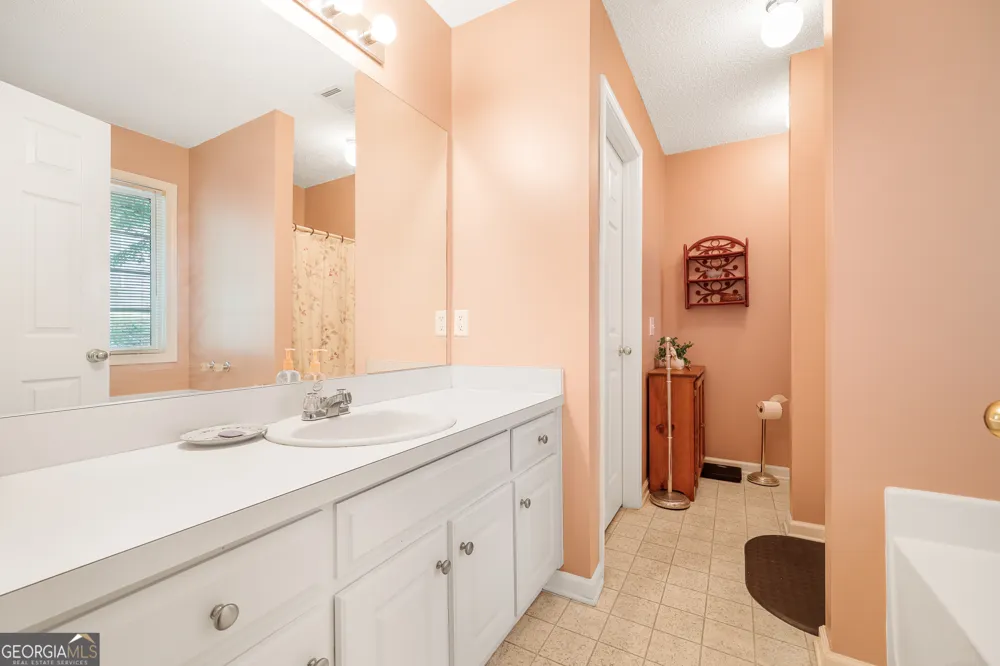 1035 Preserve LN Bethlehem, GA 30620