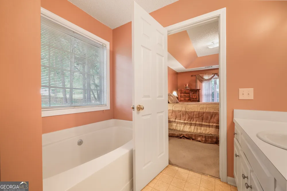 1035 Preserve LN Bethlehem, GA 30620