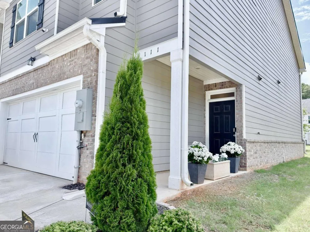 111 Hampton CIR McDonough, GA 30253