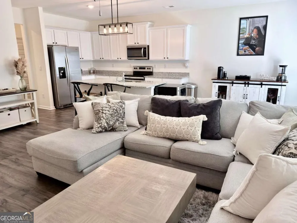 111 Hampton CIR McDonough, GA 30253