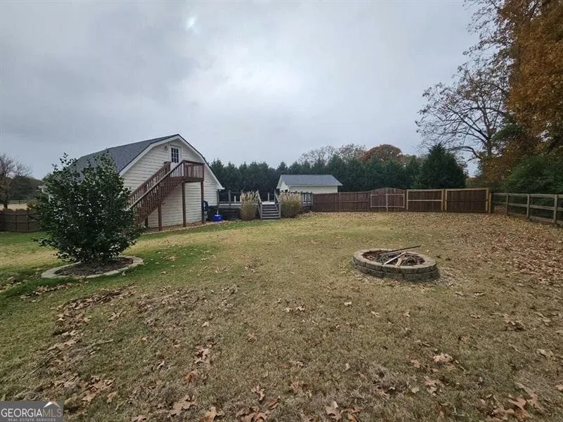 1505 Old Loganville RD Loganville, GA 30052