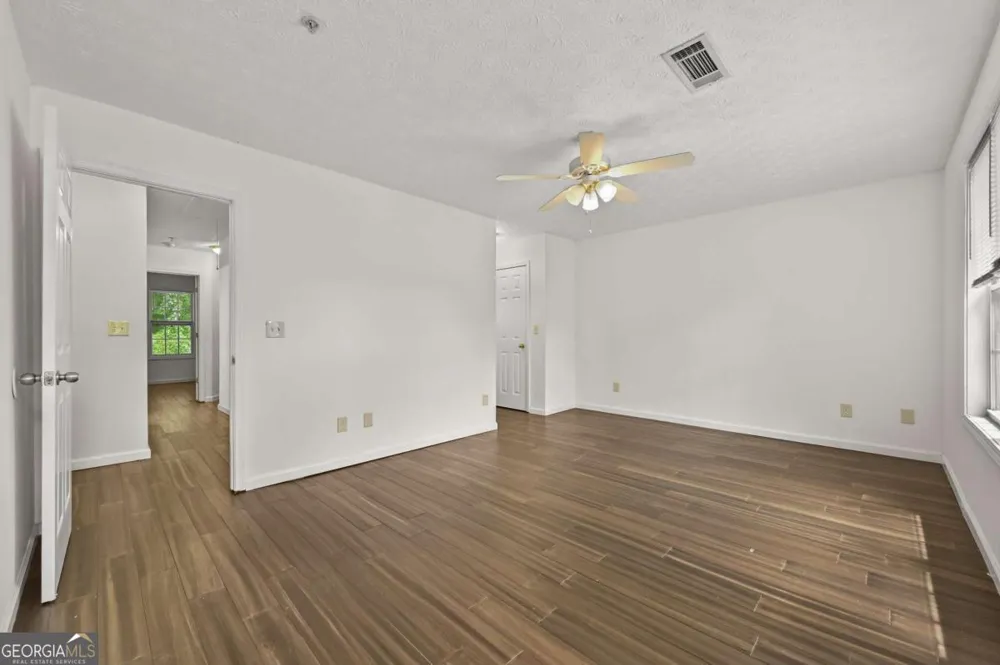 5090 LEESHIRE Leeshire Trce Tucker, GA 30084