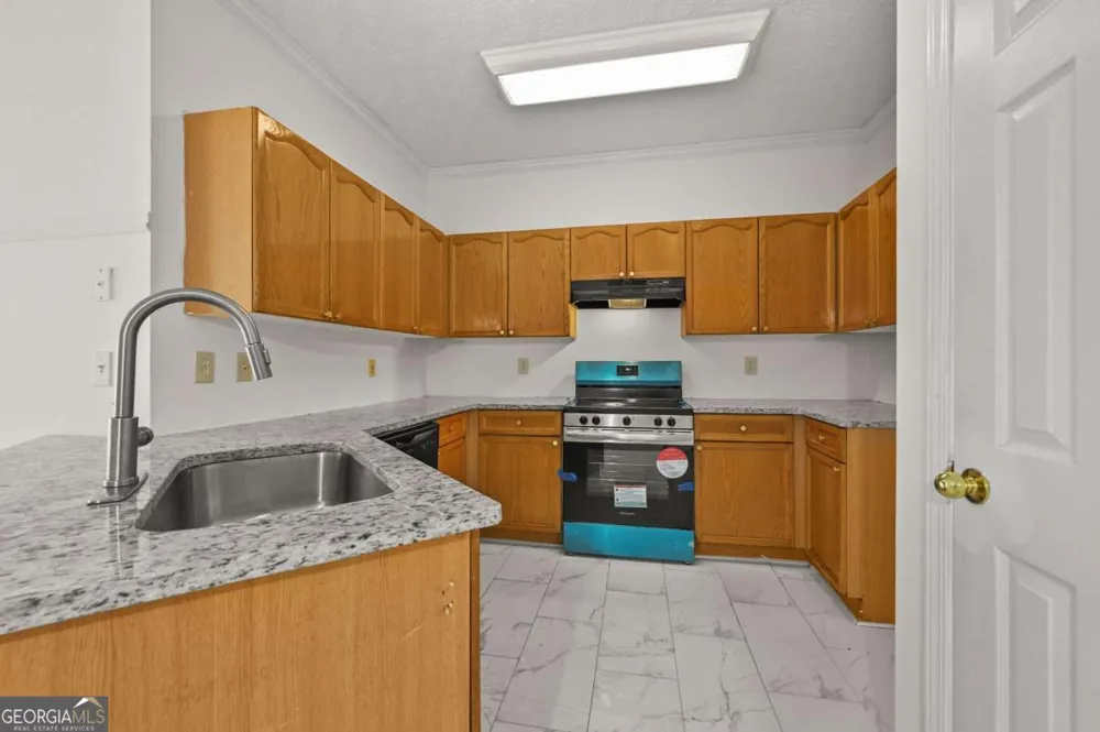 5090 LEESHIRE Leeshire Trce Tucker, GA 30084