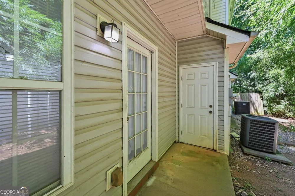 5090 LEESHIRE Leeshire Trce Tucker, GA 30084