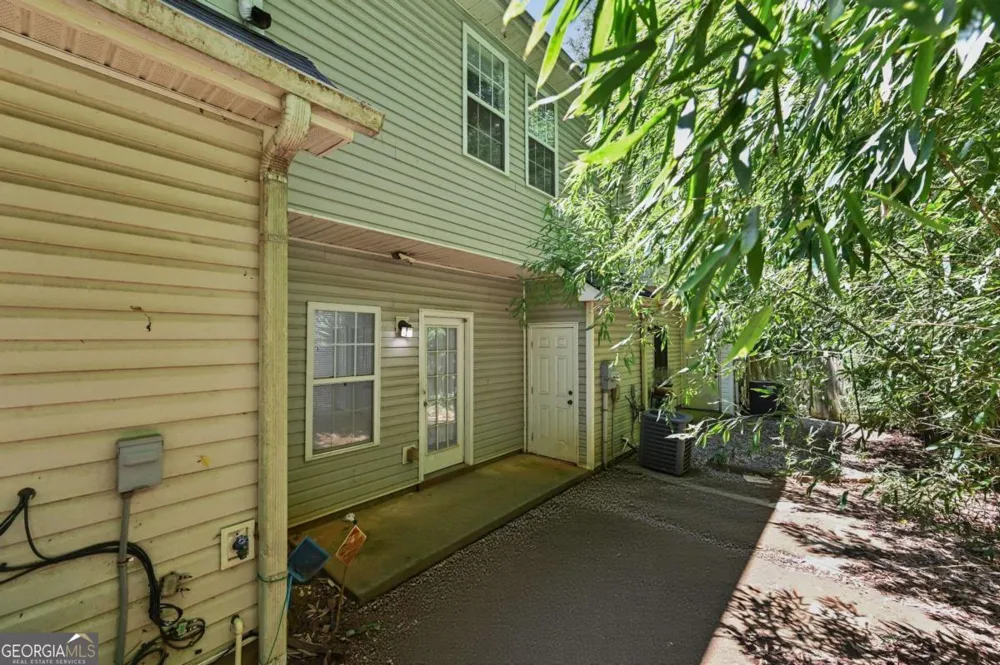 5090 LEESHIRE Leeshire Trce Tucker, GA 30084