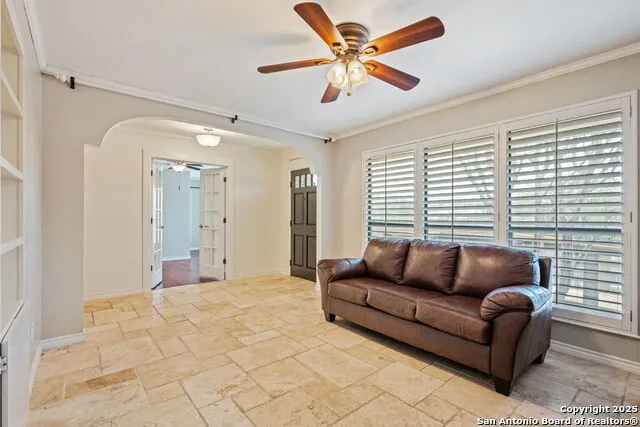 110 Highlands Blvd Horseshoe Bay, TX 78657
