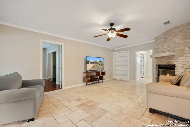 110 Highlands Blvd Horseshoe Bay, TX 78657