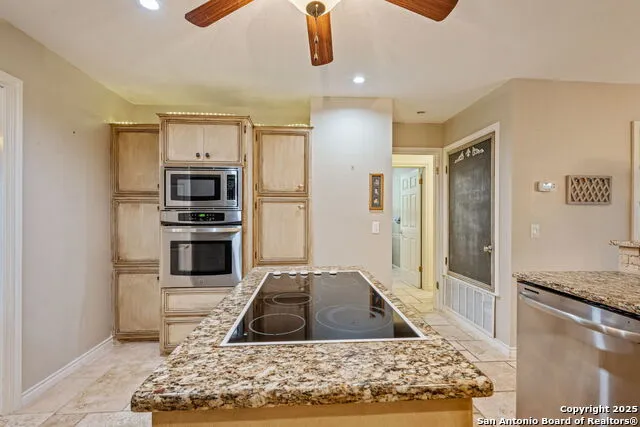 110 Highlands Blvd Horseshoe Bay, TX 78657