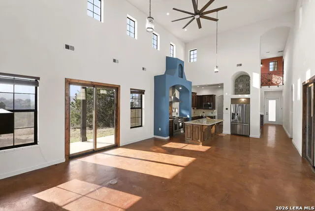 217 Saddle Wood Comfort, TX 78013
