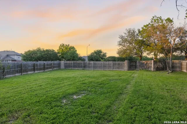 6706 CARISBROOKE LN Austin, TX 78754