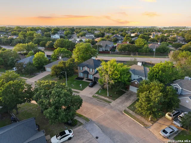 6706 CARISBROOKE LN Austin, TX 78754