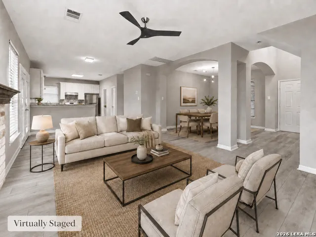 6706 CARISBROOKE LN Austin, TX 78754