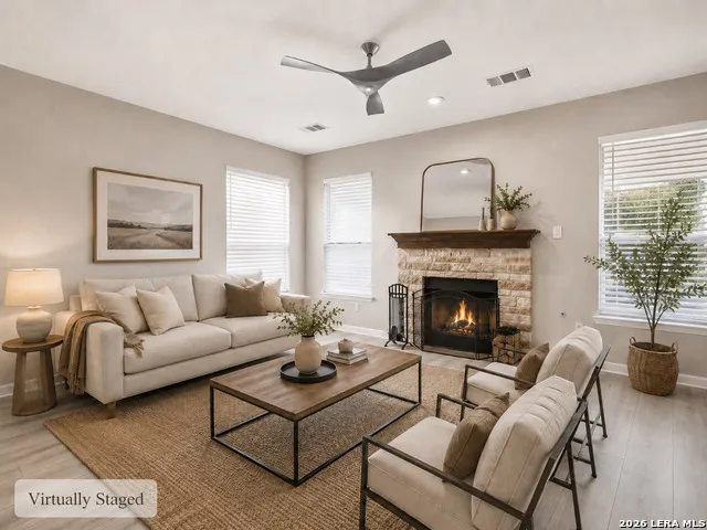 6706 CARISBROOKE LN Austin, TX 78754